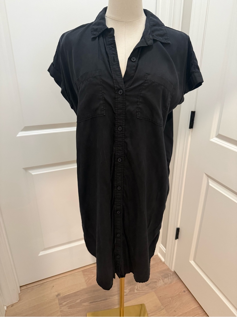 Wonderly Black Button-Front Mini Shirt Dress